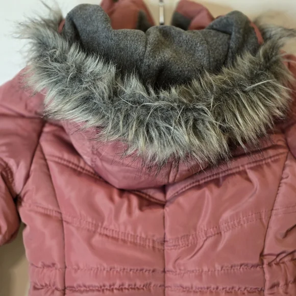 Calvin Klein Girl's Size 6 Dusty pink zipper front hooded puffer jacket - Picture 6 of 8